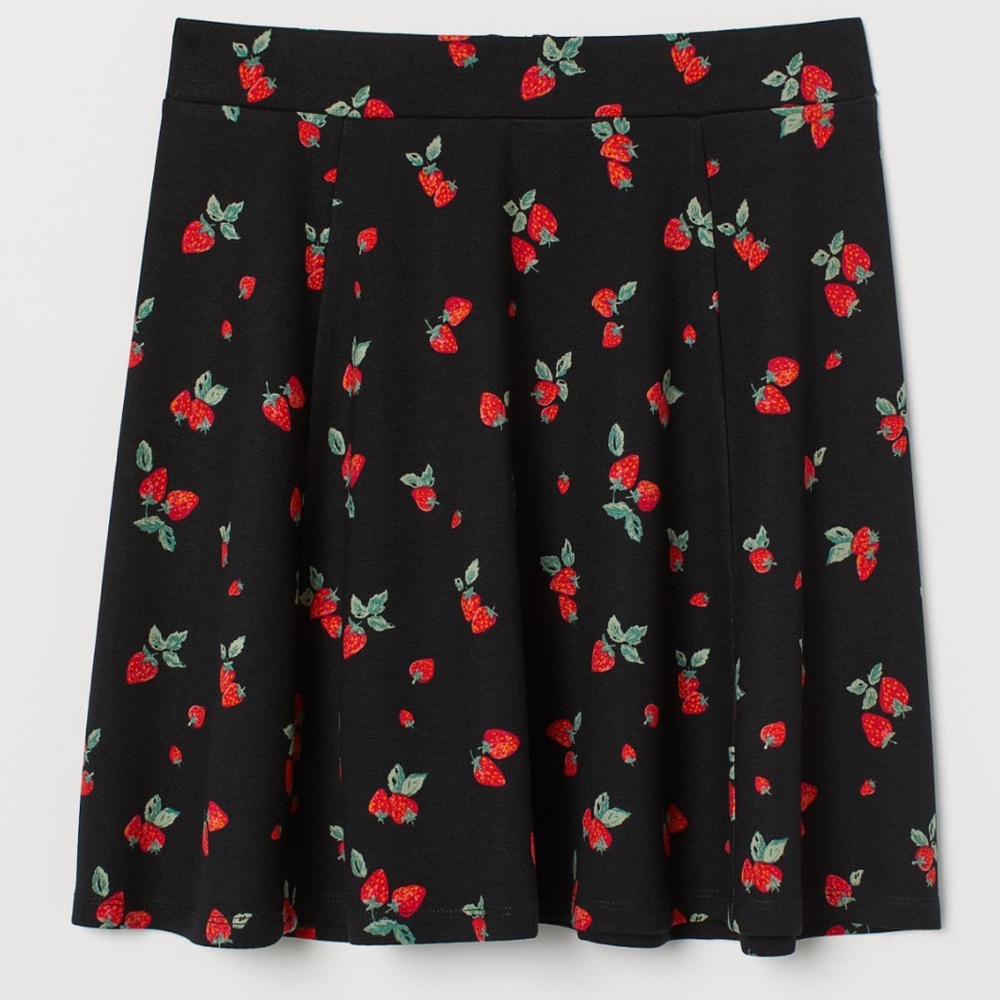 H&M Mini Skater Skirt Size L LIKE NEW